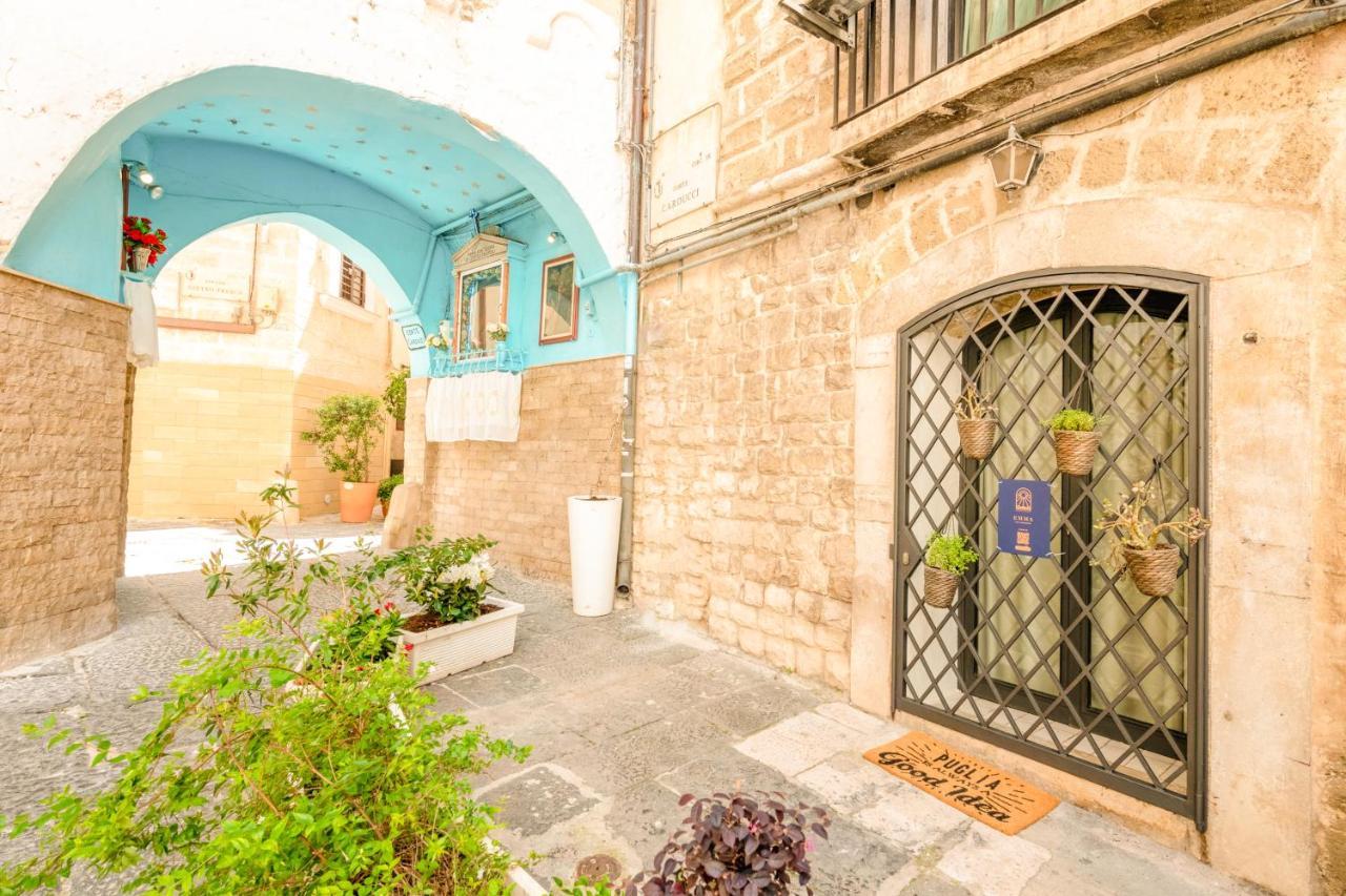 Cozy House In The Old City باري المظهر الخارجي الصورة